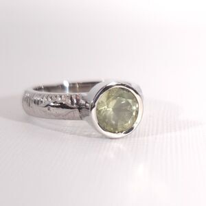 Lemon-Lime Quartz Ring Stainless Steel Size 8